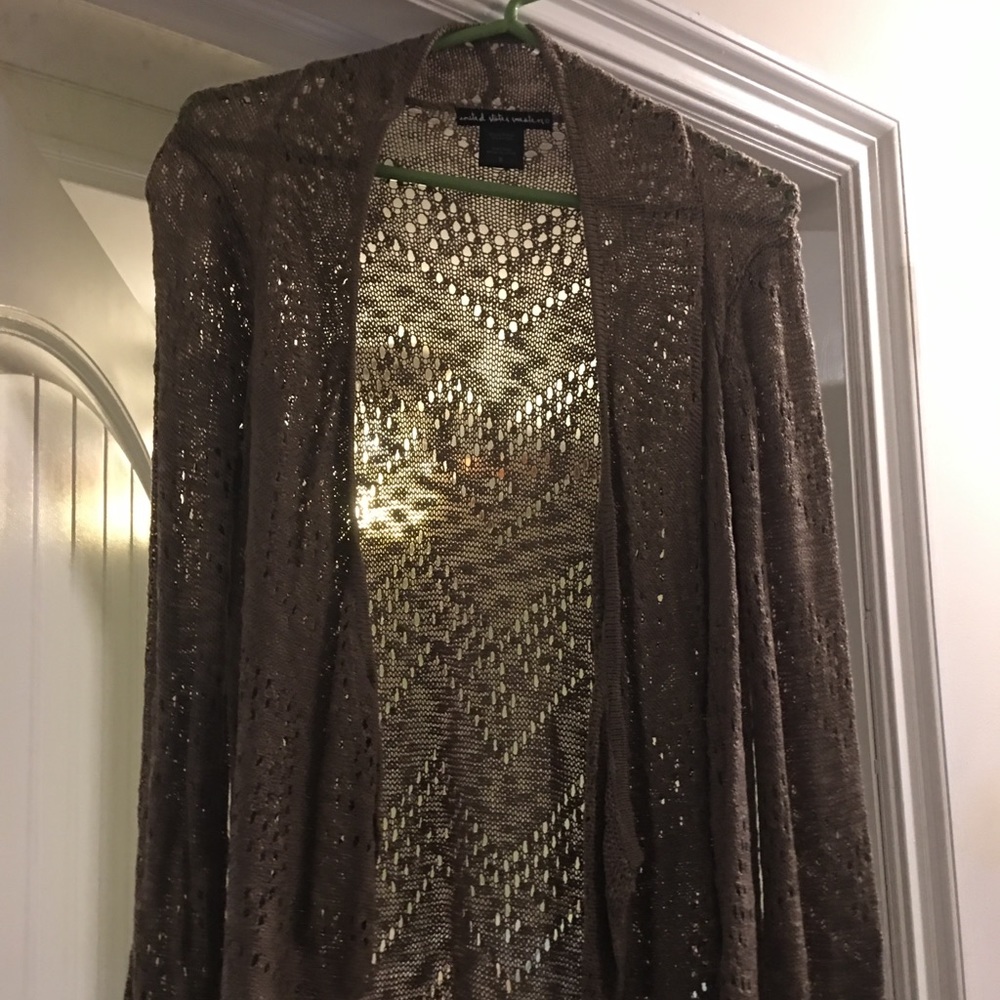 Light Cardigan, great for fall.